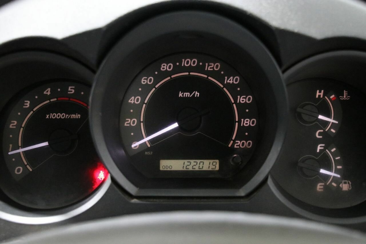 2009 TOYOTA HILUX KUN26R 09 UPGRADE 4 SP AUTOMATIC 4D DUAL CAB PICK-UP