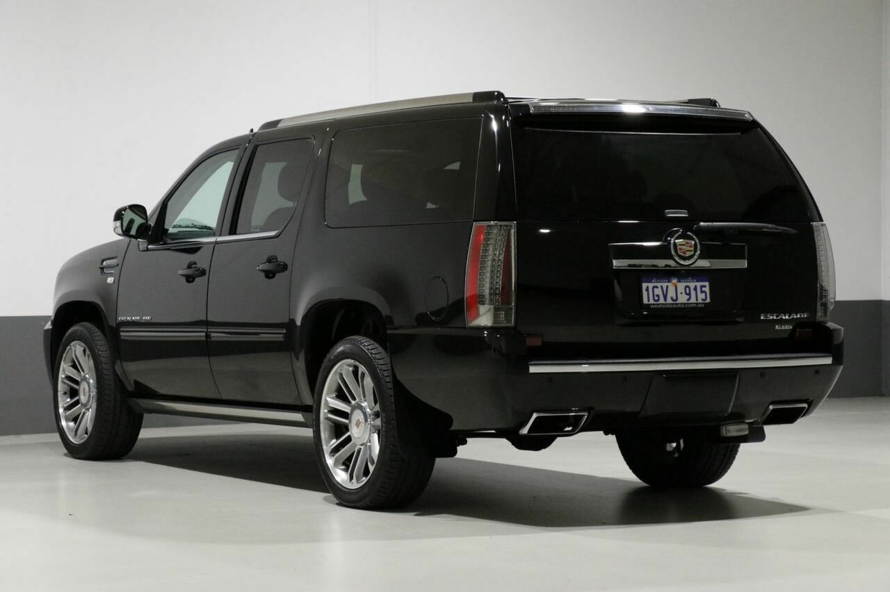 2013 CADILLAC ESCALADE ESV AUTOMATIC WAGON
