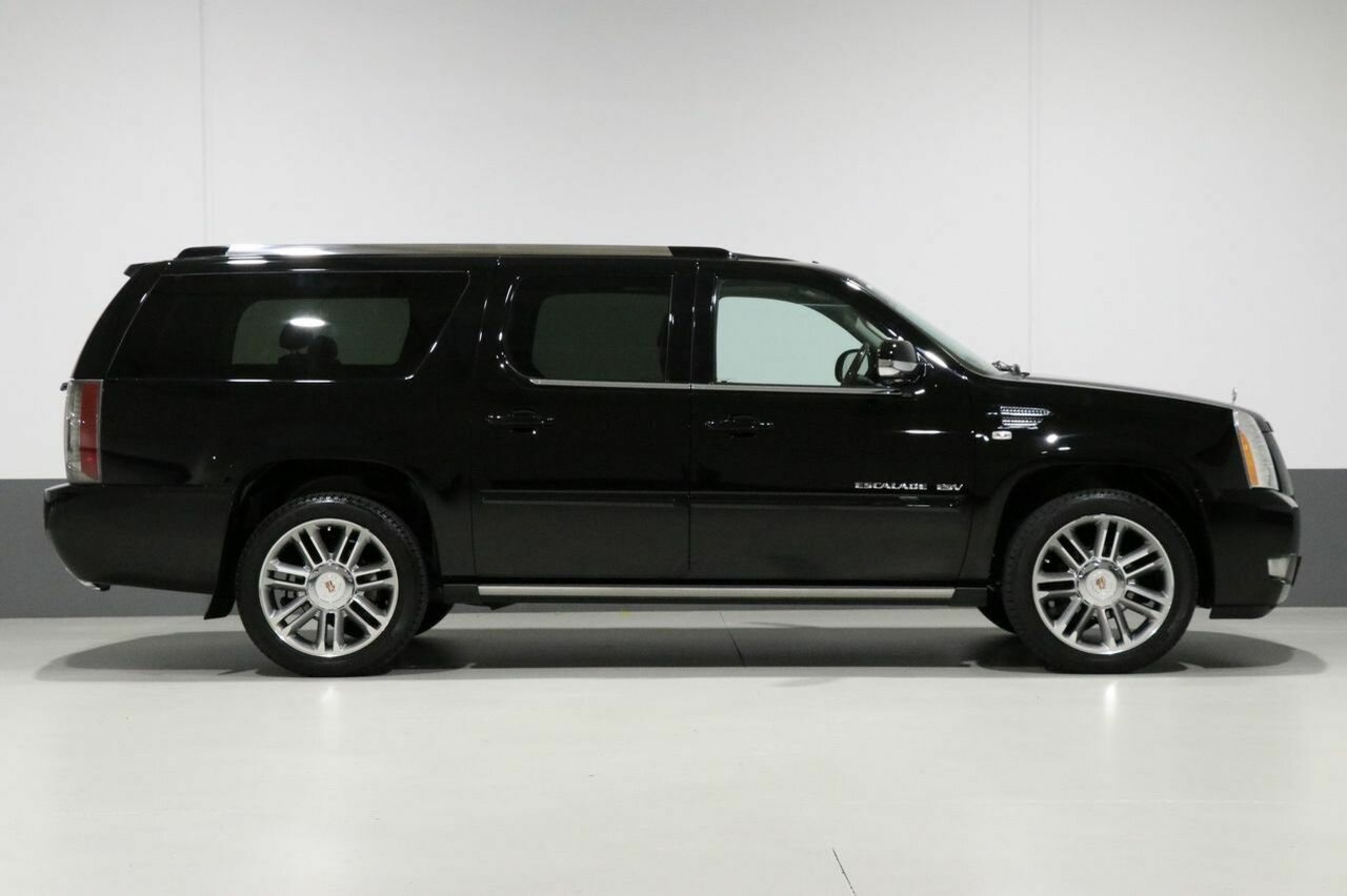 2013 CADILLAC ESCALADE ESV AUTOMATIC WAGON