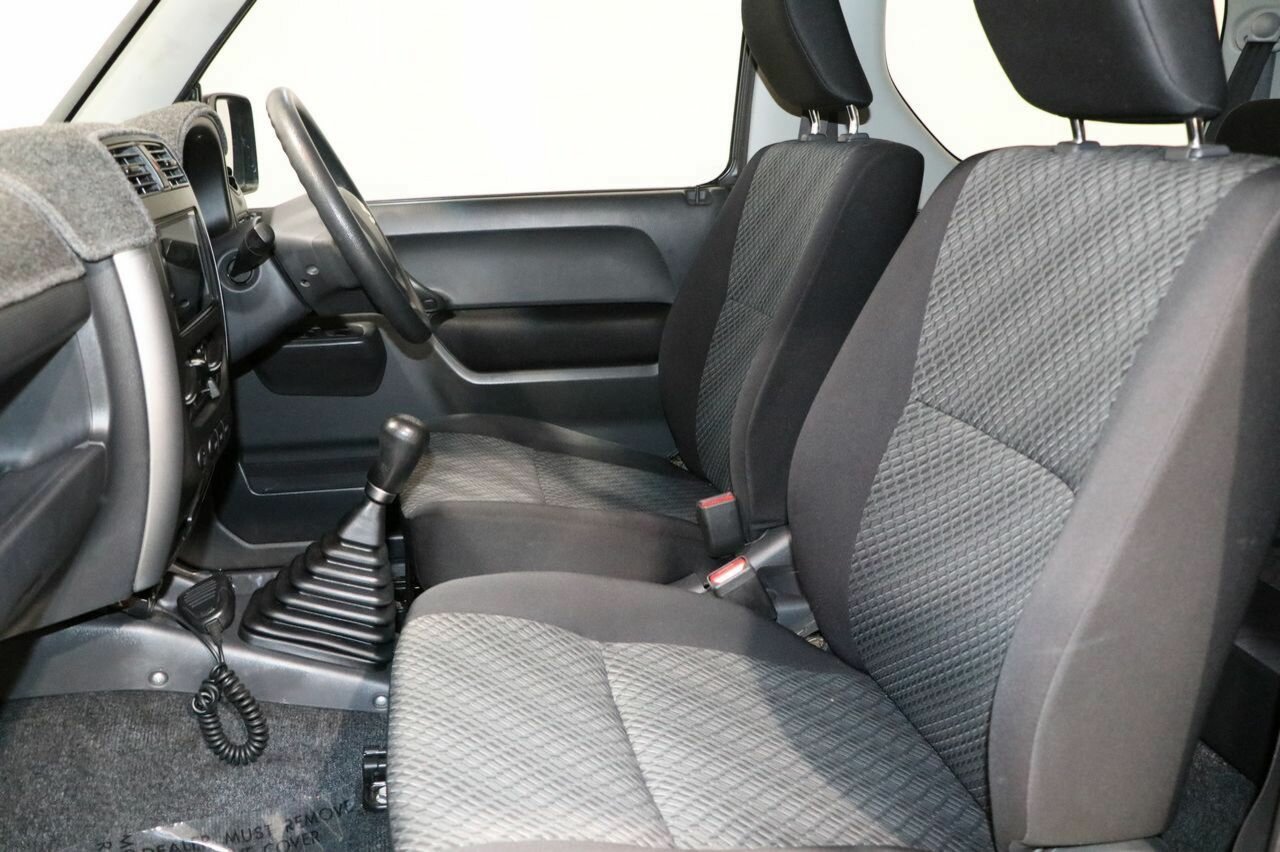 2014 SUZUKI JIMNY 5 SP MANUAL 4X4 2D WAGON