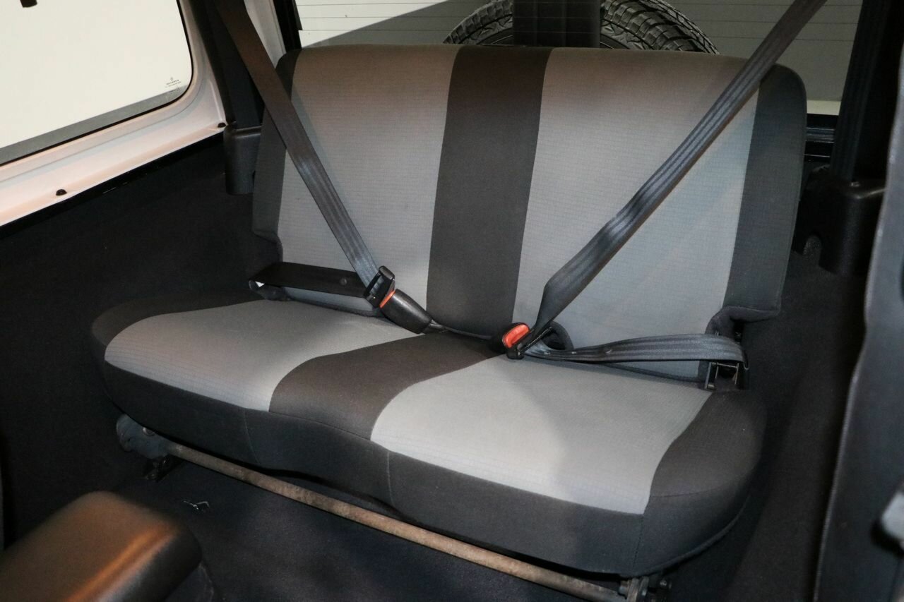2006 JEEP WRANGLER TJ 6 SP MANUAL 2D HARDTOP