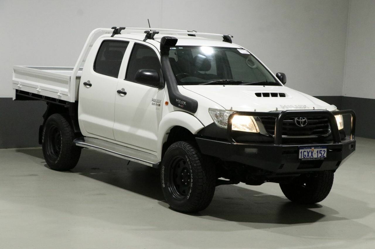 2011 TOYOTA HILUX KUN26R MY12 5 SP MANUAL 4D DUAL CAB CHASSIS