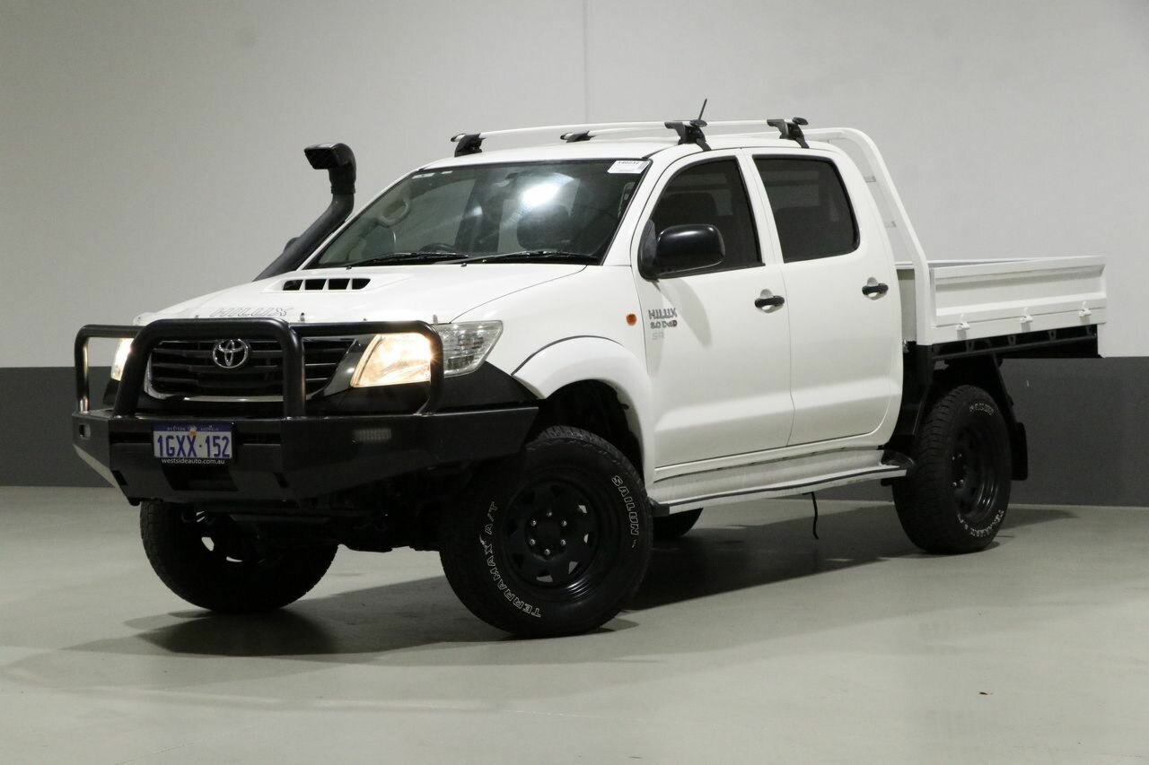2011 TOYOTA HILUX KUN26R MY12 5 SP MANUAL 4D DUAL CAB CHASSIS