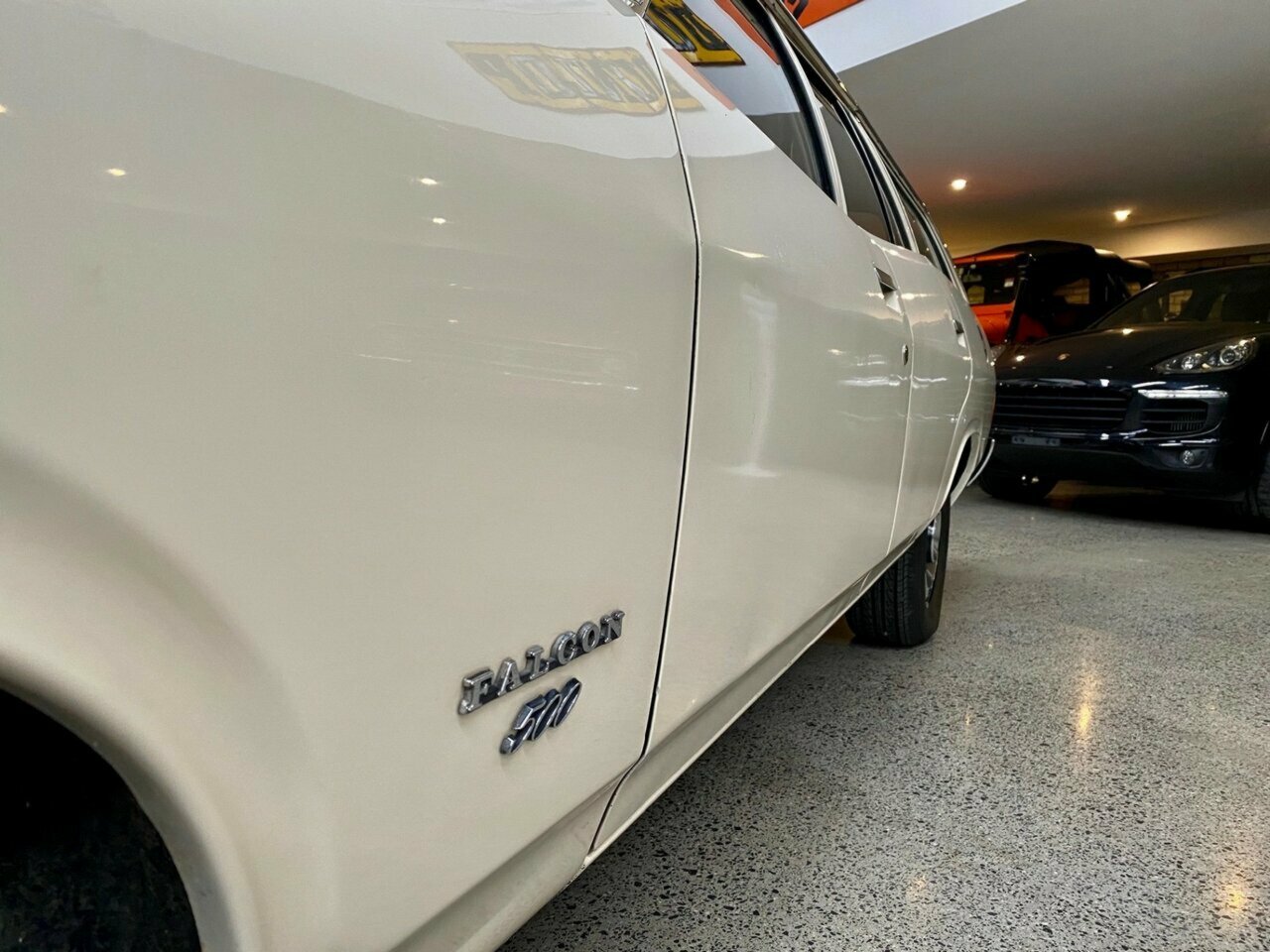 1973 FORD FALCON XA 2 SP MANUAL 5D WAGON