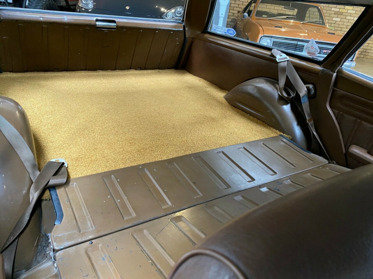 1973 FORD FALCON XA 2 SP MANUAL 5D WAGON
