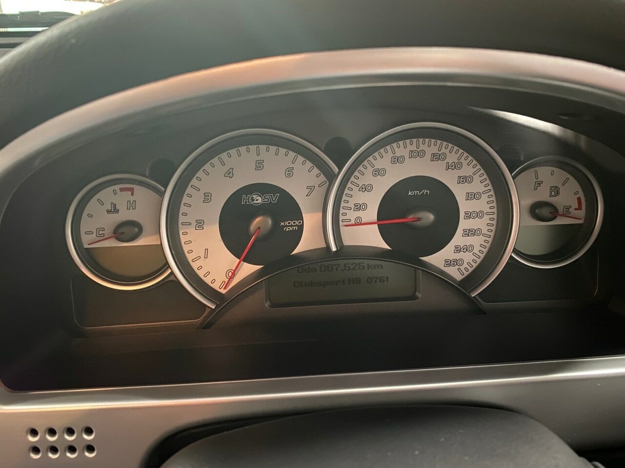 2005 HOLDEN SPECIAL VEHICLES CLUBSPORT VZ R8 6 SP MANUAL 4D SEDAN