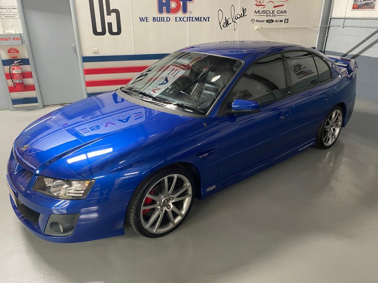 2005 HOLDEN SPECIAL VEHICLES CLUBSPORT VZ R8 6 SP MANUAL 4D SEDAN