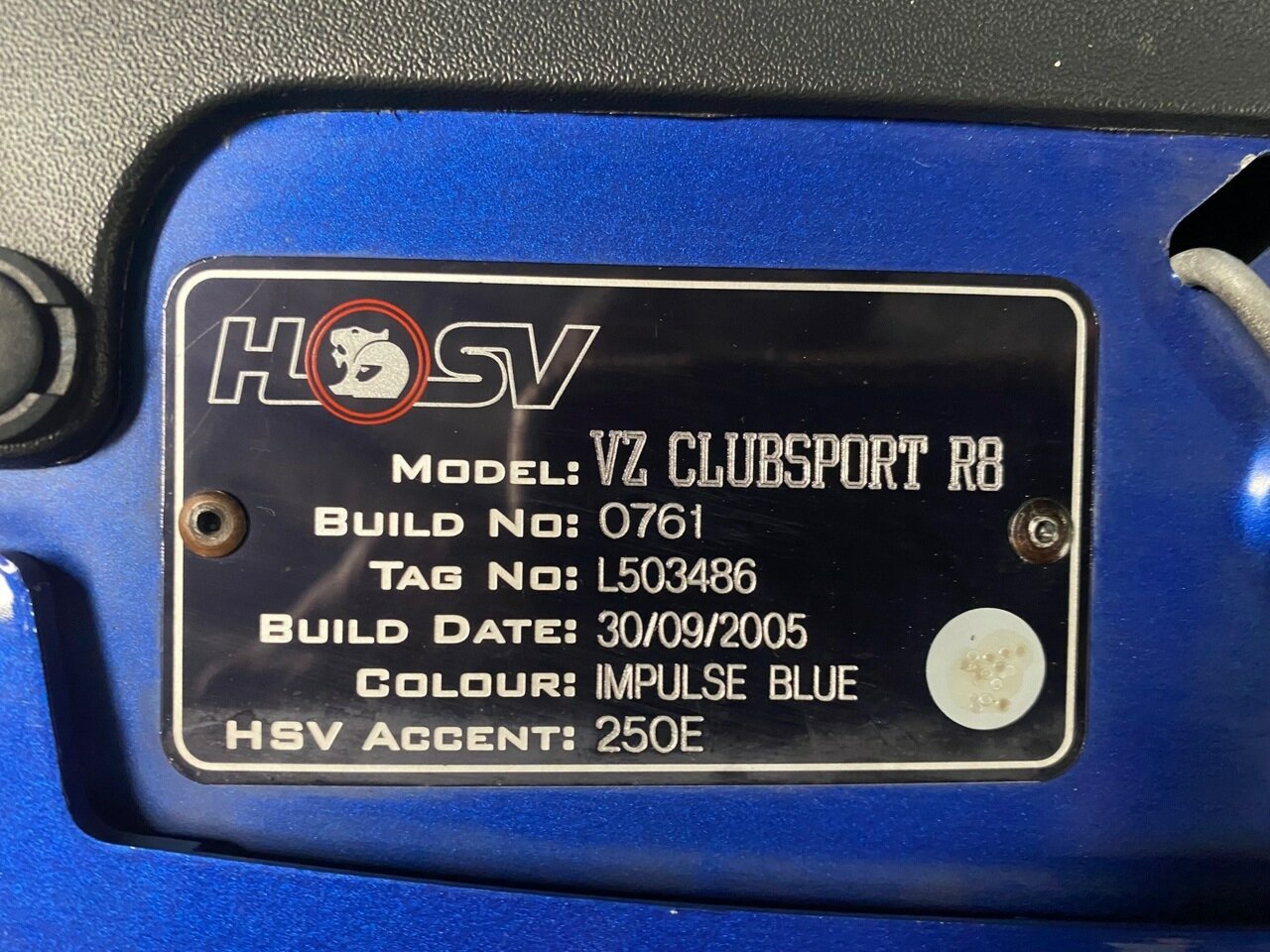 2005 HOLDEN SPECIAL VEHICLES CLUBSPORT VZ R8 6 SP MANUAL 4D SEDAN
