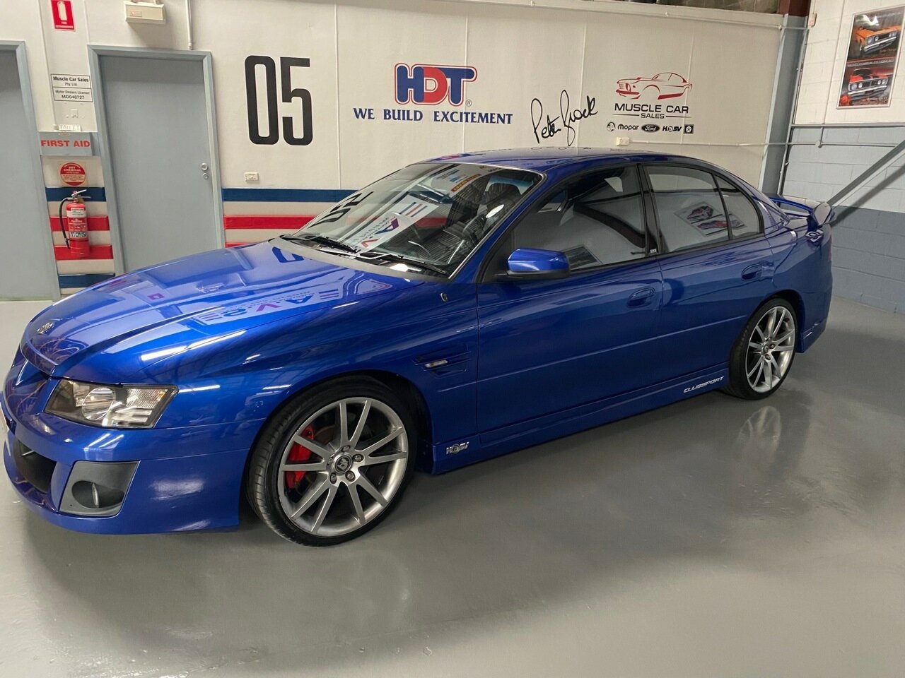 2005 HOLDEN SPECIAL VEHICLES CLUBSPORT VZ R8 6 SP MANUAL 4D SEDAN