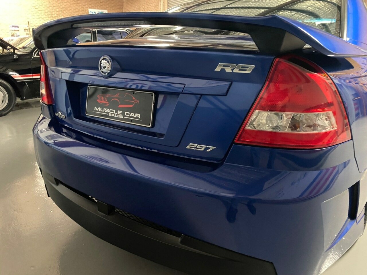 2005 HOLDEN SPECIAL VEHICLES CLUBSPORT VZ R8 6 SP MANUAL 4D SEDAN