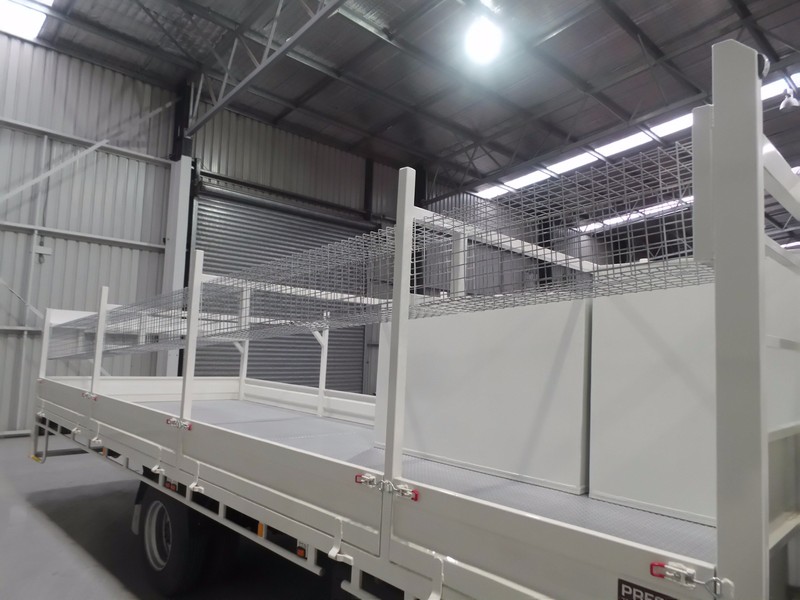 2016 HINO 920 - 300 Series 920 - 300 Series Truck