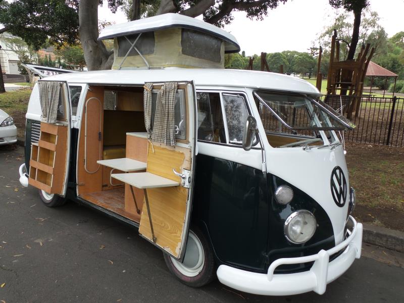 1967 VOLKSWAGEN KOMBI POP TOP CAMPER MANUAL BUS