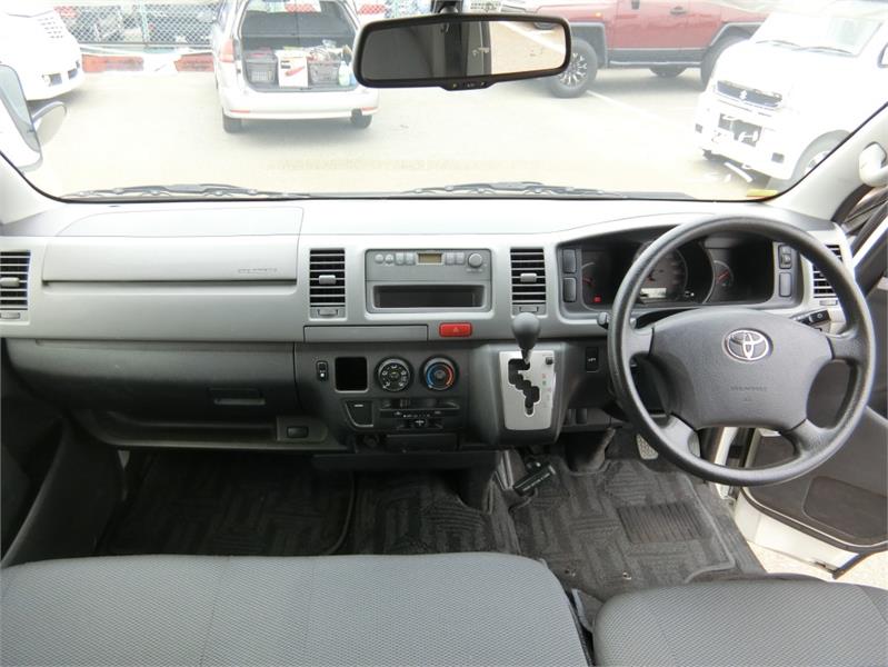 2013 TOYOTA HIACE WHEELCHAIR ACCESS WELCAB AUTOMATIC WAGON