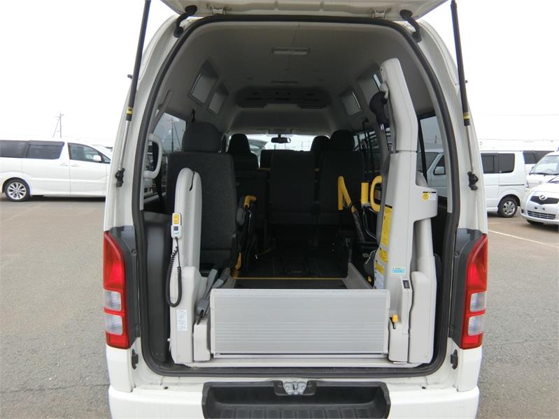 2013 TOYOTA HIACE WHEELCHAIR ACCESS WELCAB AUTOMATIC WAGON