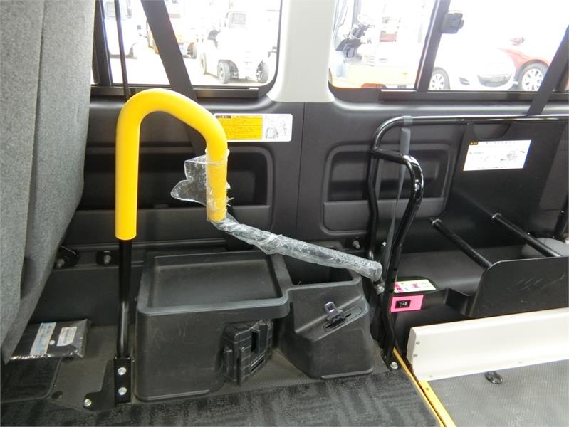 2013 TOYOTA HIACE WHEELCHAIR ACCESS WELCAB AUTOMATIC WAGON