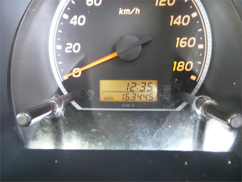 2013 TOYOTA HIACE 4WD TURBO DEISEL AUTIMATIC WINDOW VAN