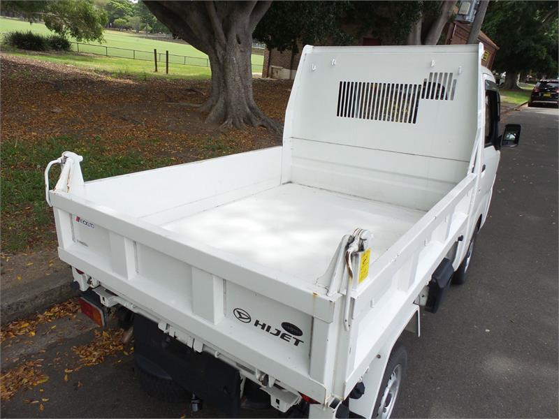 2015 DAIHATSU HIJET S510P 4WD MANUAL TIPPER TRUCK