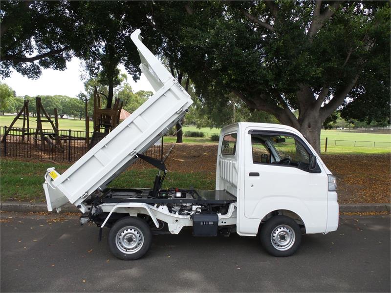 2015 DAIHATSU HIJET S510P 4WD MANUAL TIPPER TRUCK