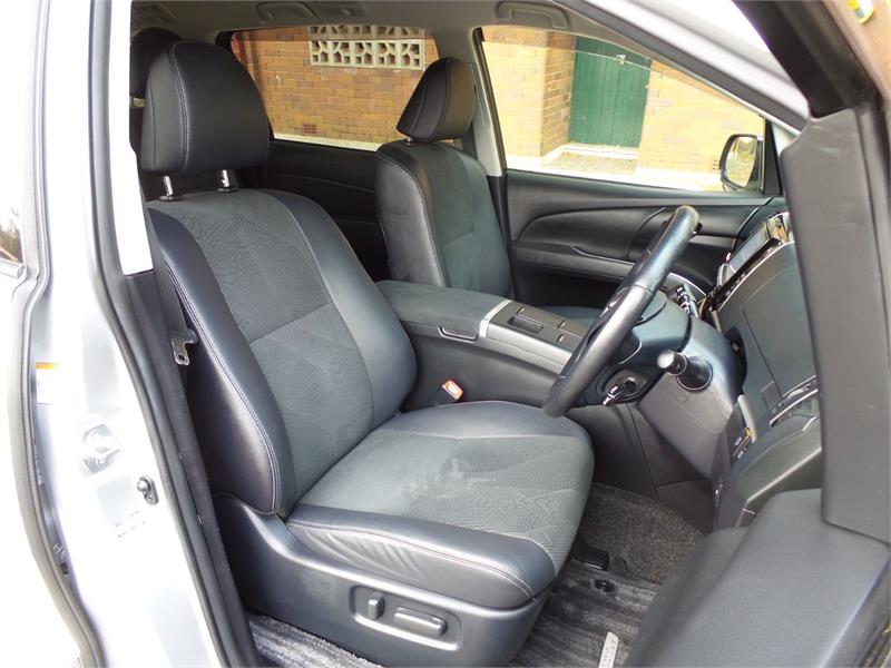 2014 TOYOTA ESTIMA HYBRID AUTOMATIC VAN