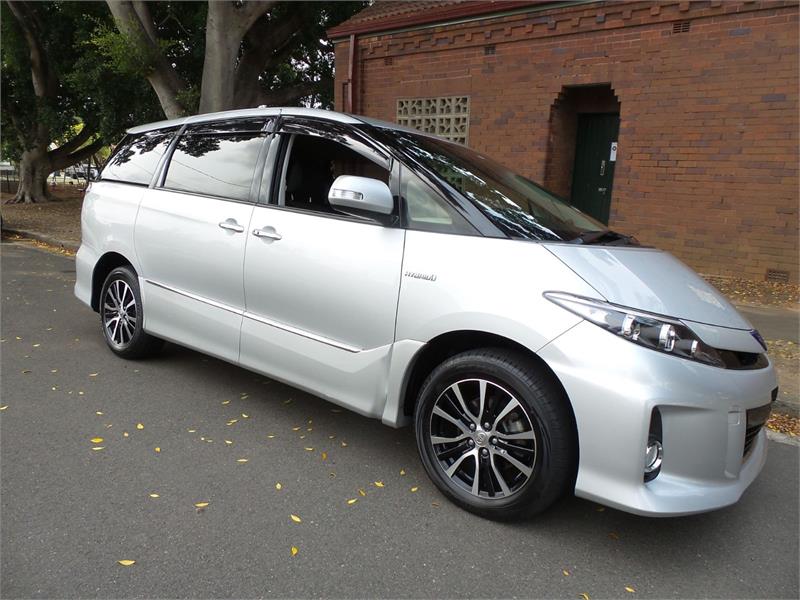 2014 TOYOTA ESTIMA HYBRID AUTOMATIC VAN
