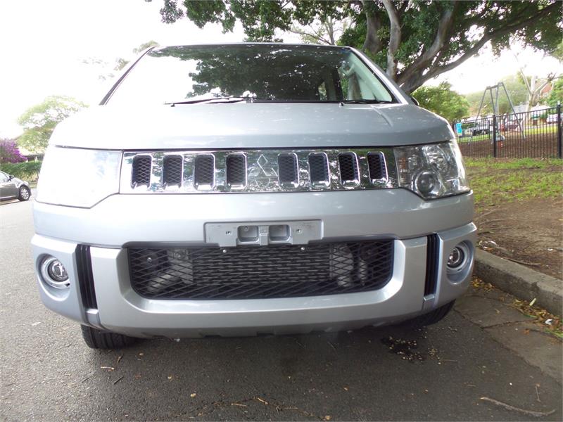 2012 MITSUBISHI DELICA AUTOMATIC VAN