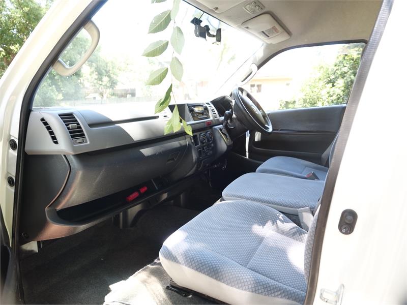 2007 TOYOTA HIACE TRH228 REGIUS ACE AUTOMATIC VAN