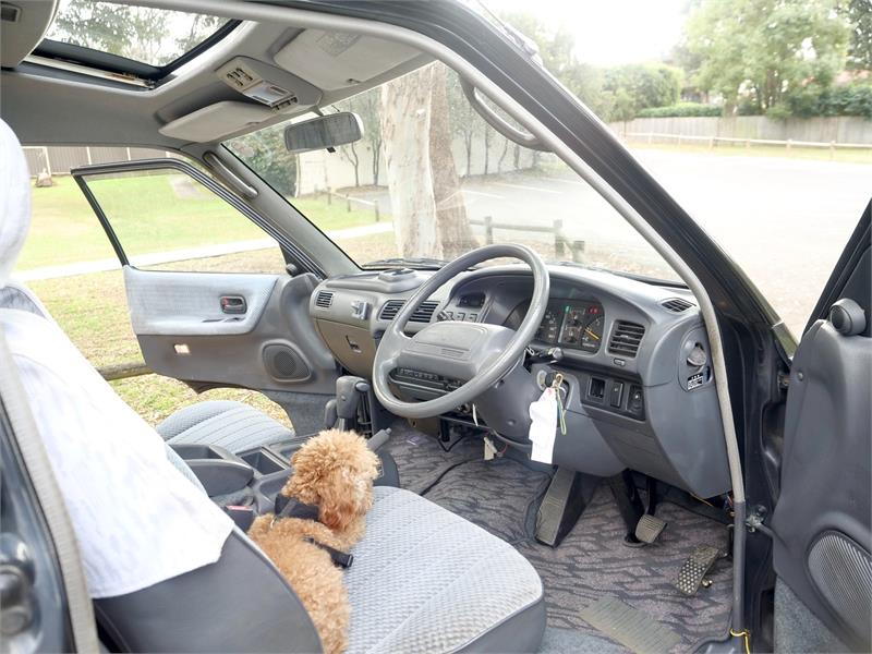 1994 TOYOTA TOWNACE 4WD SUPER EXTRA AUTOMATIC CAMPER VAN