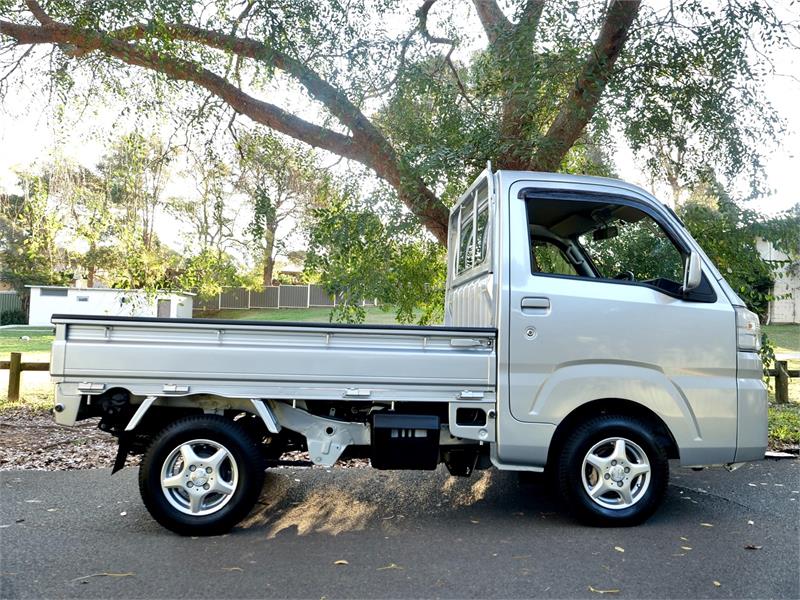 2015 DAIHATSU HIJET 4WD BABY BEAST AUTOMATIC UTILITY TRUCK