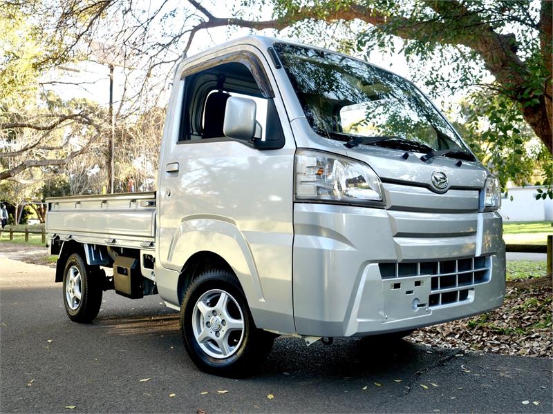 2015 DAIHATSU HIJET 4WD BABY BEAST AUTOMATIC UTILITY TRUCK