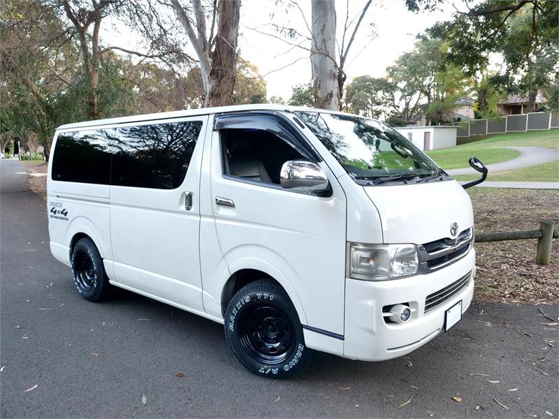 2008 TOYOTA HIACE KDH206R REGIUS ACE S-GL 4WD 5 SEATS AUTOMATIC VAN