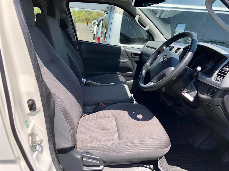 2012 TOYOTA HIACE KDH206R MY12 UPGRADE 4WD CAMPER AUTOMATIC WAGON