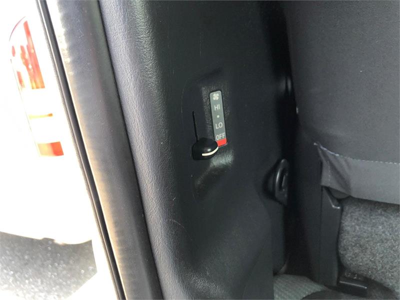 2012 TOYOTA HIACE KDH206R MY12 UPGRADE 4WD CAMPER AUTOMATIC WAGON