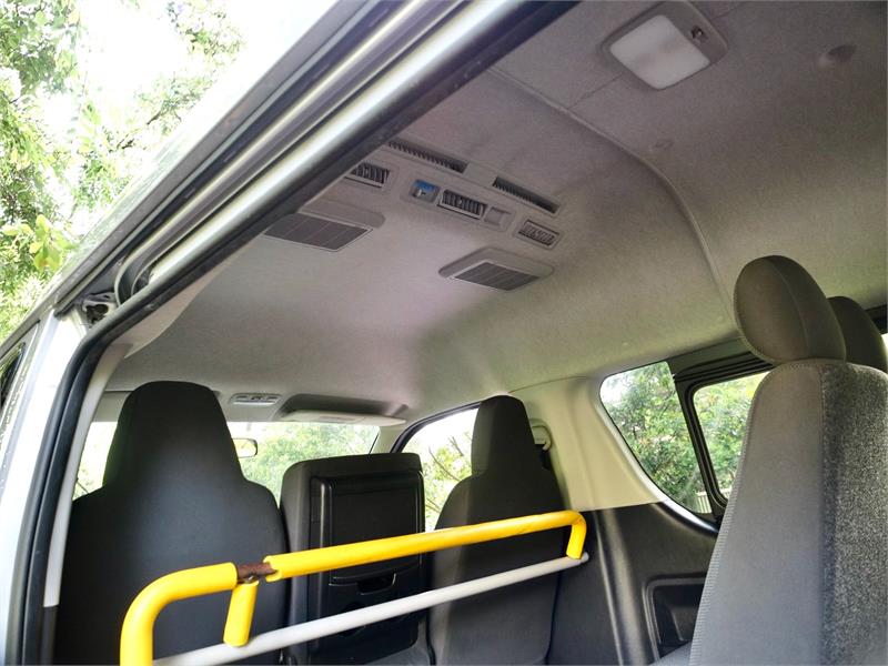 2015 TOYOTA HIACE KDH206R MY15 UPGRADE 4WD AUTOMATIC CAMPER WAGON