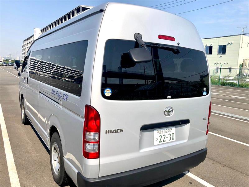 2014 TOYOTA HIACE TRH228R MY14 UPGRADE 4WD GRAND CABIN COMMUTER AUTOMATIC CAMPER
