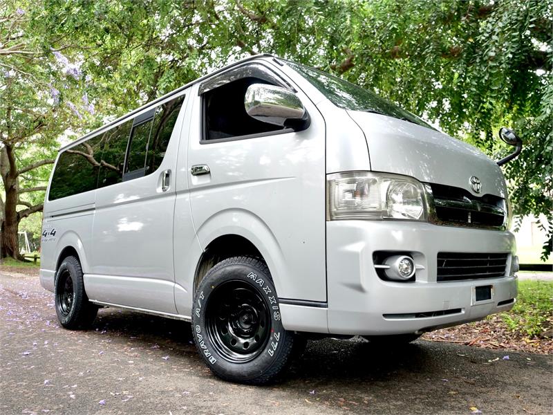 2005 TOYOTA HIACE KDH205R MY06 UPGRADE SUPER GL 4WD AUTOMATIC WAGON CAMPER