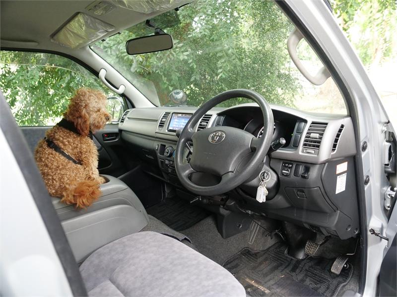 2005 TOYOTA HIACE KDH205R MY06 UPGRADE SUPER GL 4WD AUTOMATIC WAGON CAMPER