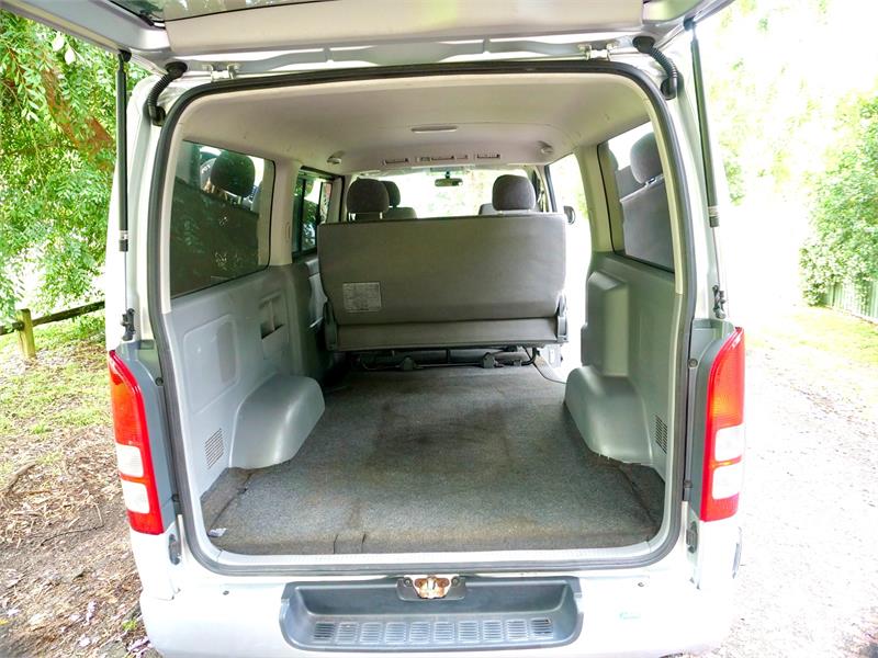2005 TOYOTA HIACE KDH205R MY06 UPGRADE SUPER GL 4WD AUTOMATIC WAGON CAMPER
