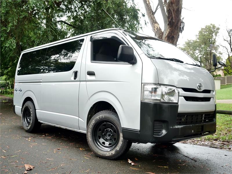 2016 TOYOTA HIACE KDH206 VAN