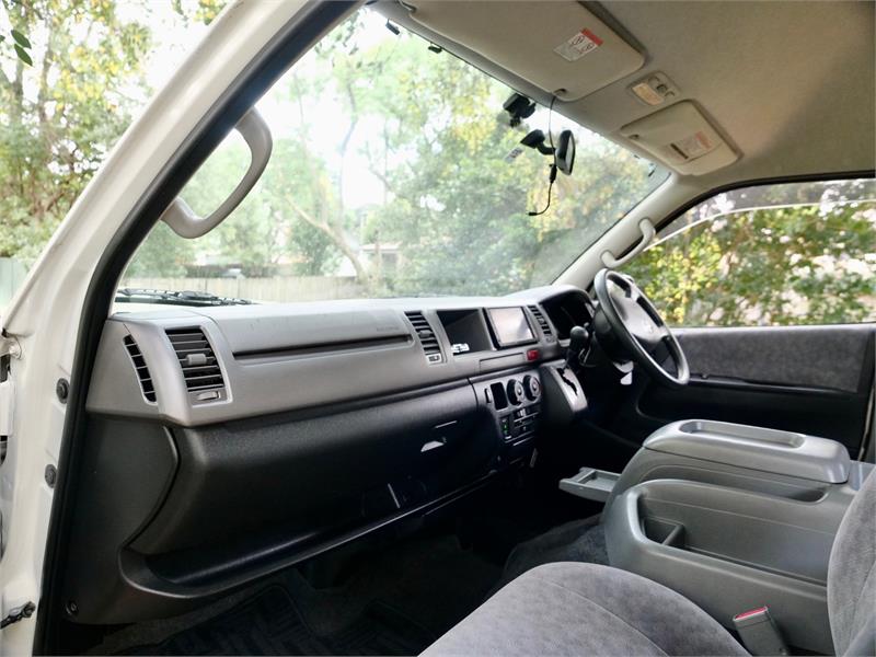 2007 TOYOTA HIACE TRH229R 07 UPGRADE SLWB GRAND CABIN AUTOMATIC CAMPER