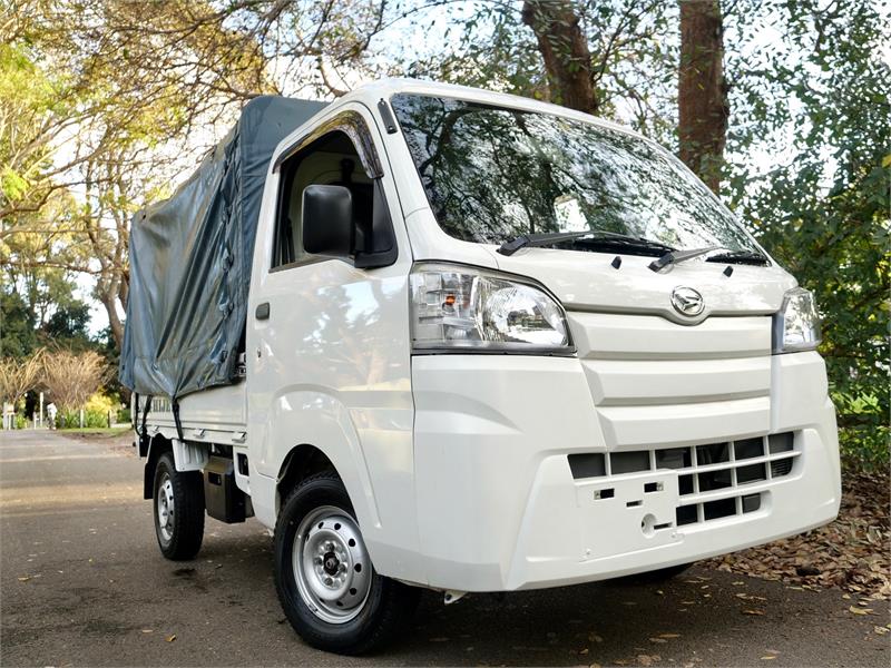 2017 DAIHATSU HIJET 4WD CARGO HIGH ROOF AUTOMATIC UTE