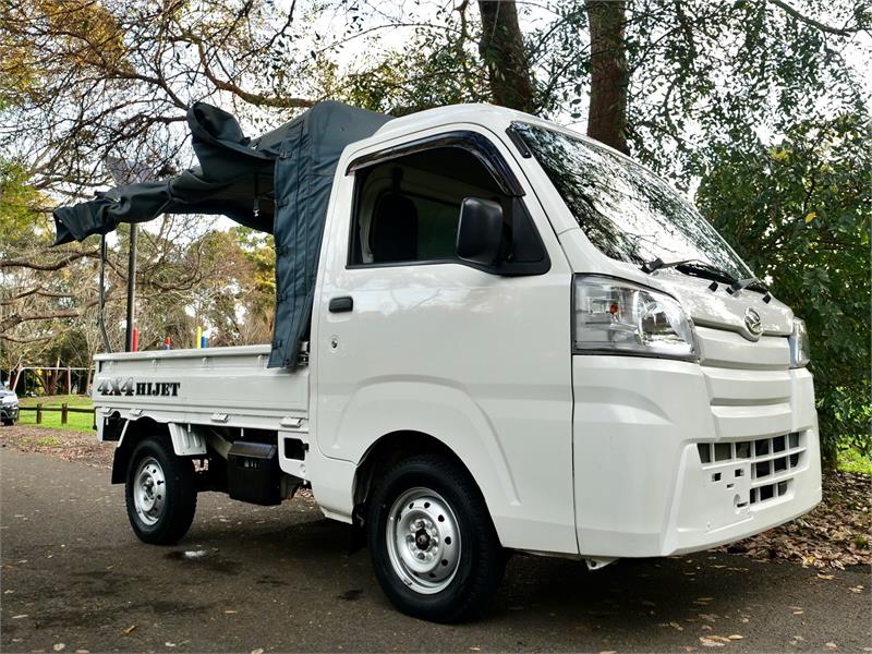2017 DAIHATSU HIJET 4WD CARGO HIGH ROOF AUTOMATIC UTE