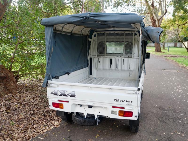 2017 DAIHATSU HIJET 4WD CARGO HIGH ROOF AUTOMATIC UTE