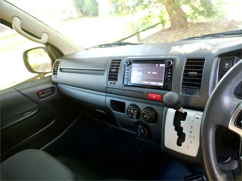2018 TOYOTA HIACE KDH201R MY16 LWB 4 SP AUTOMATIC 4D VAN