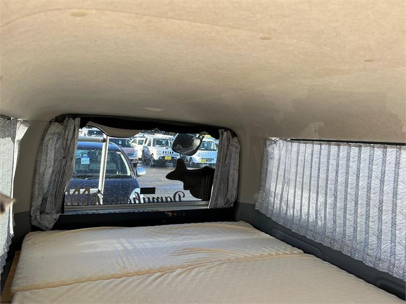 2010 TOYOTA HIACE KDH206R MY10 UPGRADE 5D S-GL 4WD AUTOMATIC VAN