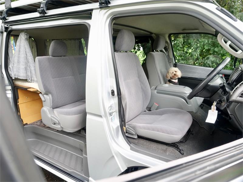 2010 TOYOTA HIACE KDH206R MY10 UPGRADE 5D S-GL 4WD AUTOMATIC VAN
