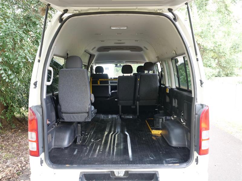 2013 TOYOTA HIACE TRH228R MY13 8S WELCAB AUTOMATIC VAN