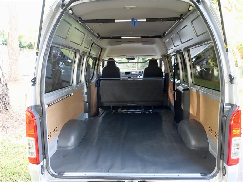 2022 TOYOTA HIACE GDH226R UPGRADE 4WD SUPER LONG WHEEL BASE TDI AUTOMATIC WAGON CAMPER