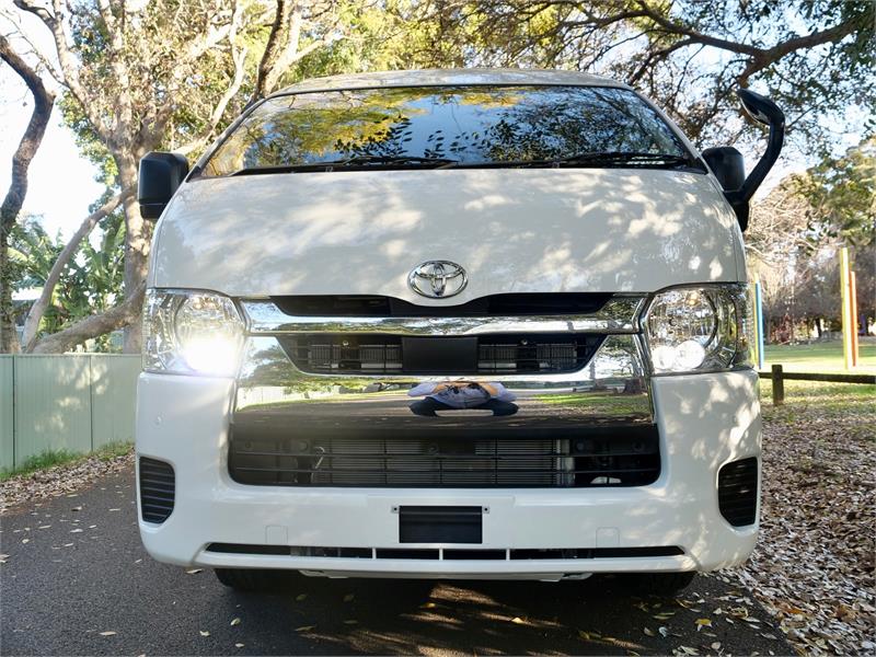 2022 TOYOTA HIACE GDH206R MY22 UPGRADE HIGH ROOF 6 SEATS AUTOMATIC VAN