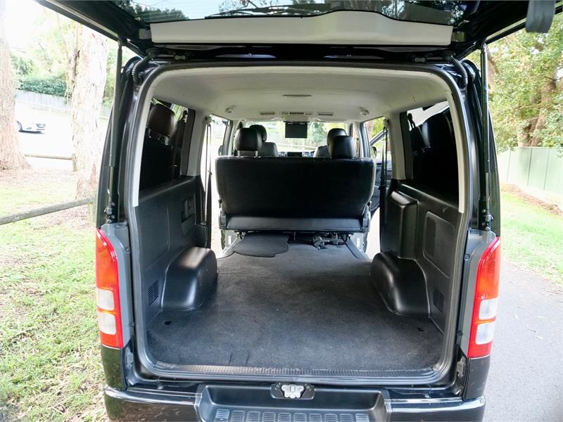 2010 TOYOTA HIACE KDH206R MY10 UPGRADE SUPER GL 4WD AUTOMATIC CAMPER