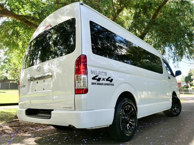 2019 TOYOTA HIACE GDH226R 4WD SUPER LONG WHEEL BASE AUTOMATIC WAGON